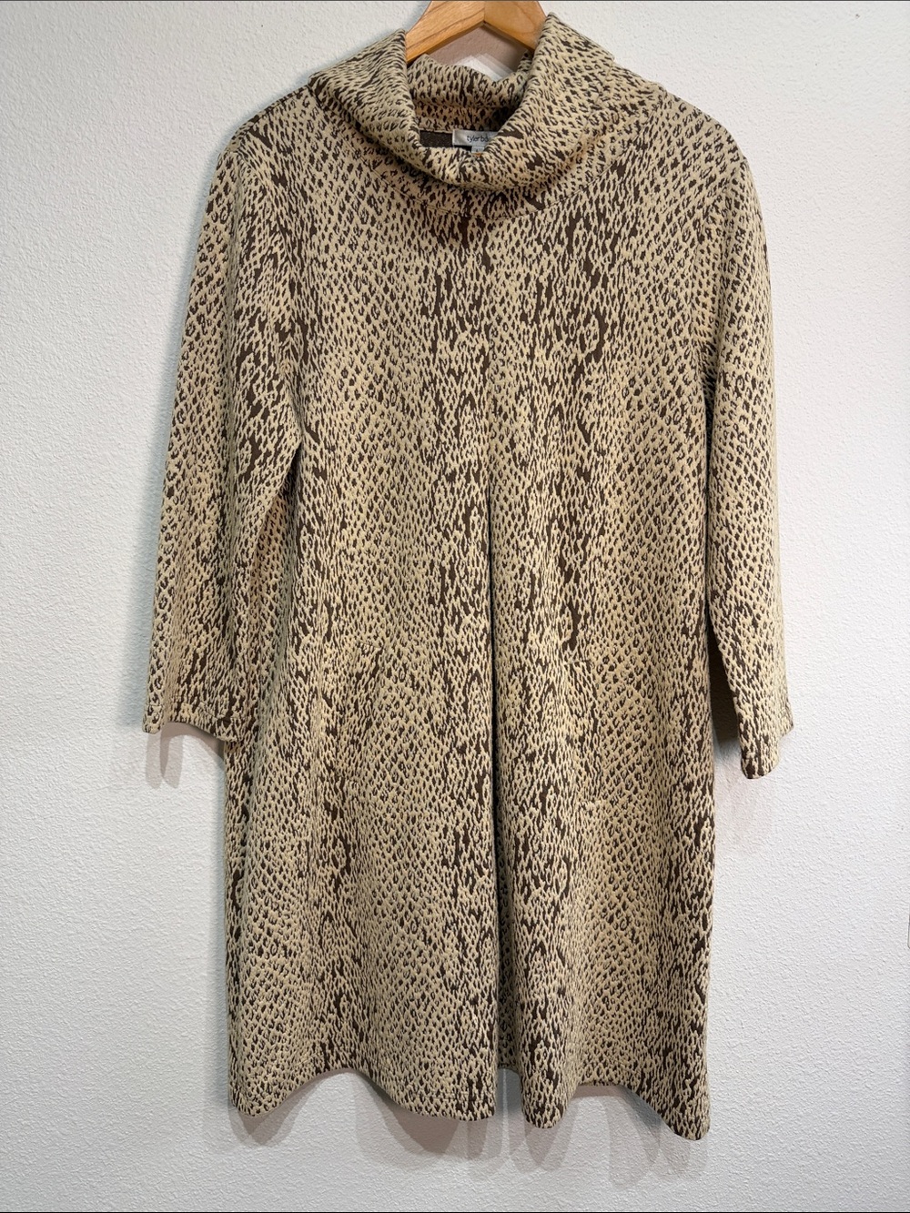 Tyler Boe long sleeve cowl  snake  print inspired dress size Large